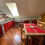 Red Keep דירה