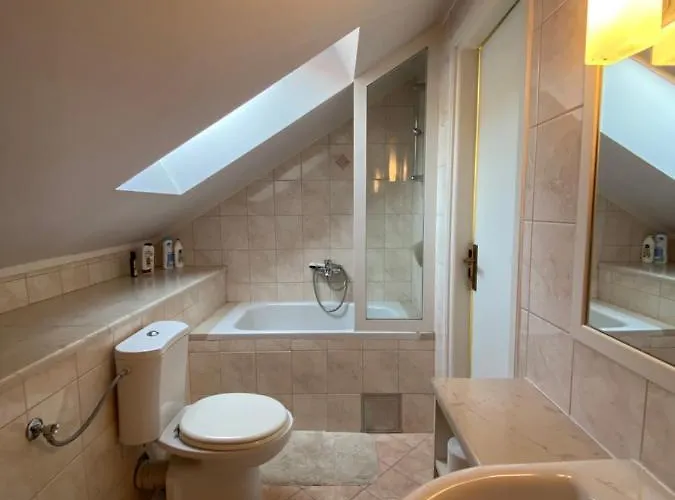 Apartament Red Keep *